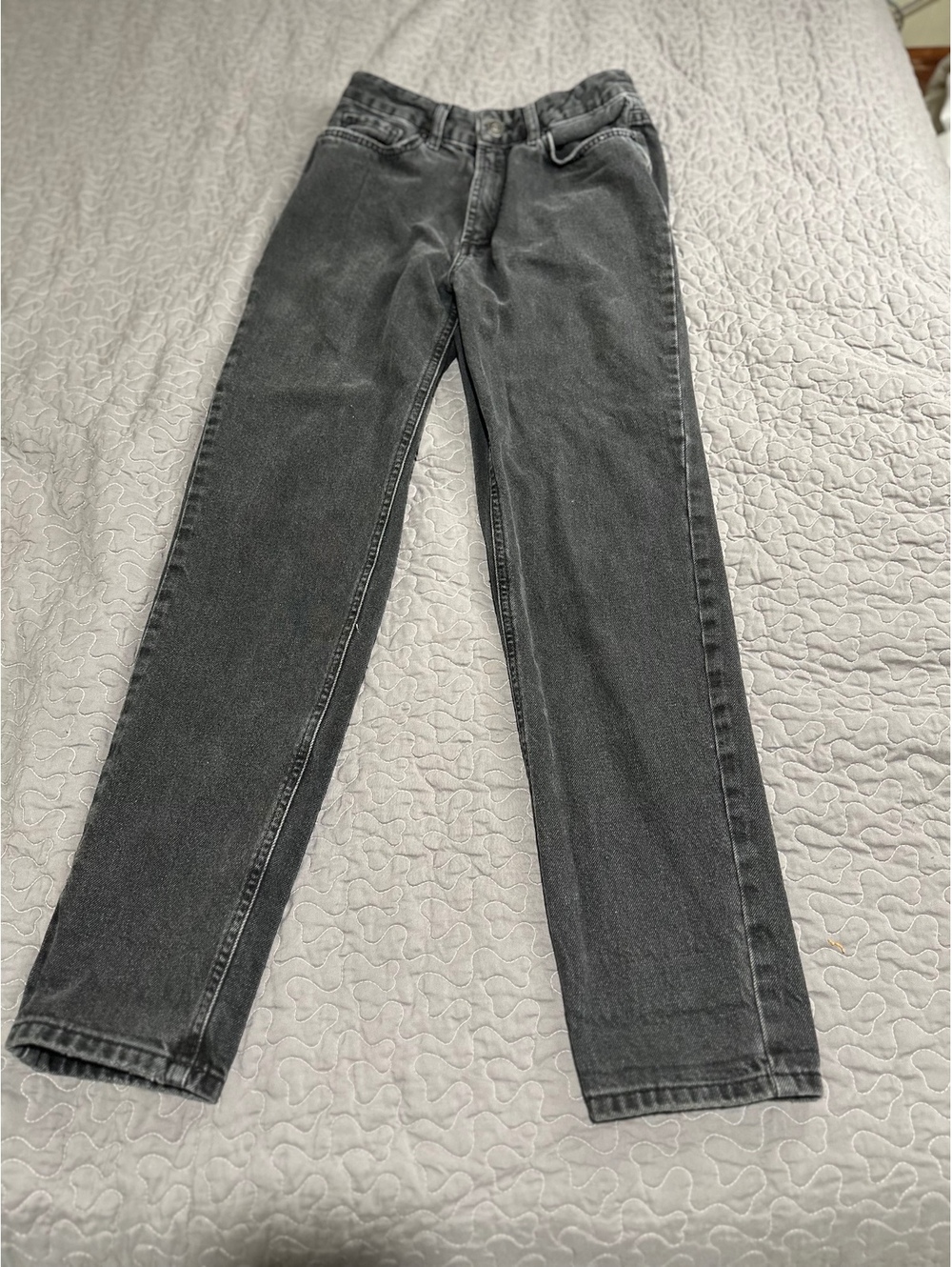 BDG Urban Outfitters Mom High-Rise Jeans Black Acid Wash Denim - Size 26